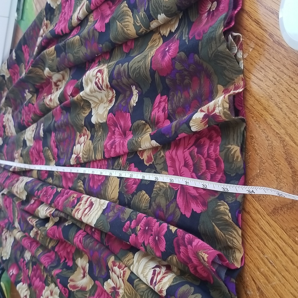 Vintage Liz Claiborne Floral Maxi Skirt - Pink and Green - Picture 6 of 6